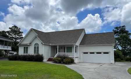 136 Hunting Bay Drive