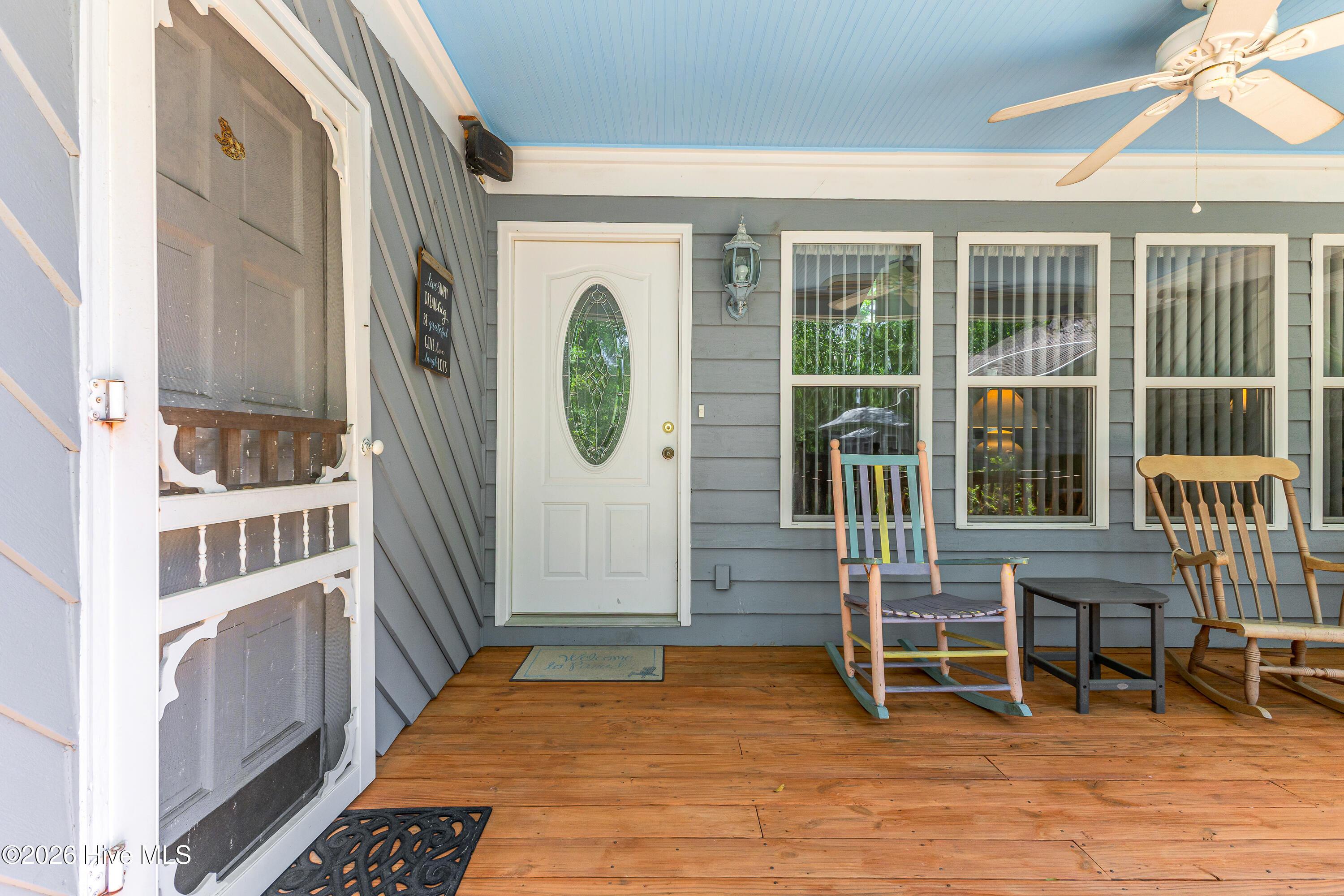 Image 3: covered porch