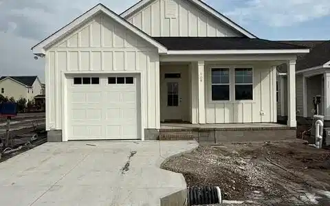 109 Golden Finch Drive