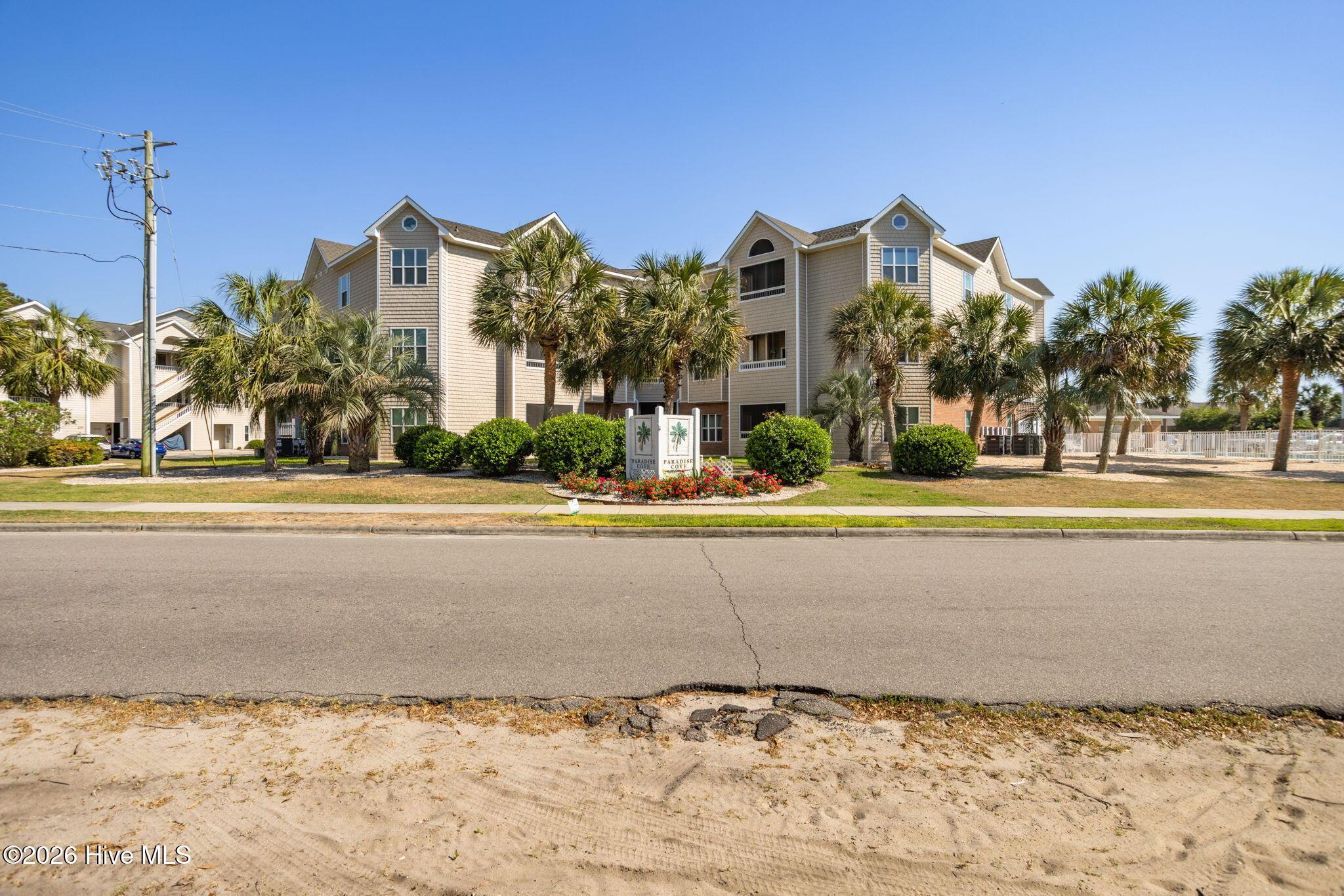 Image 2: 1-web-or-mls-619 Spencer Farlow Dr-1