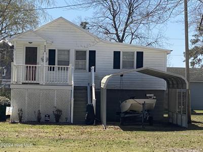 214 Swan Point Drive