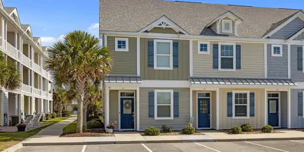 2800 W Fort Macon Road