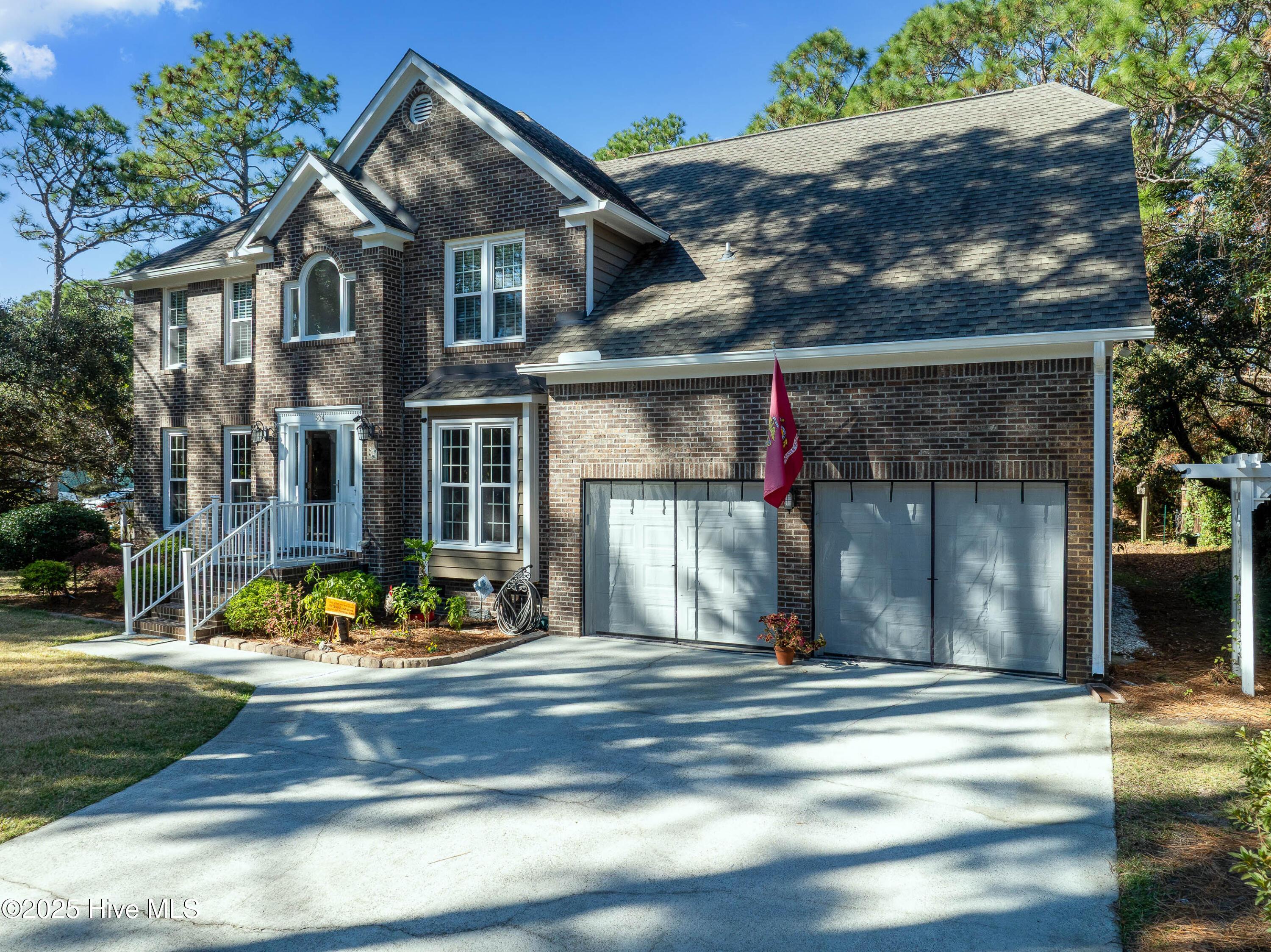 Image 4: 504 Periwinkle Way MLS-4