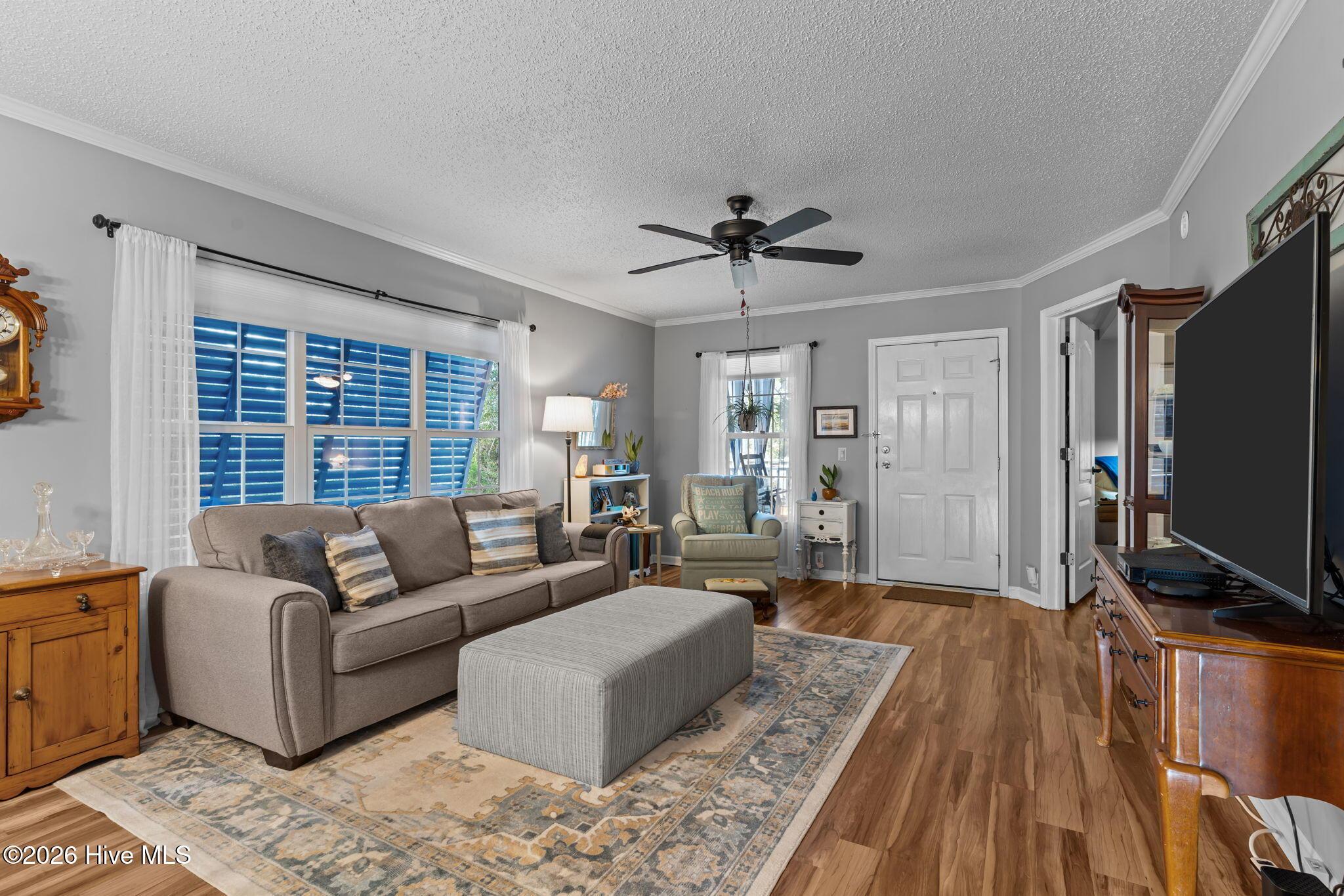 Image 4: 28-web-or-mls-BTS03435