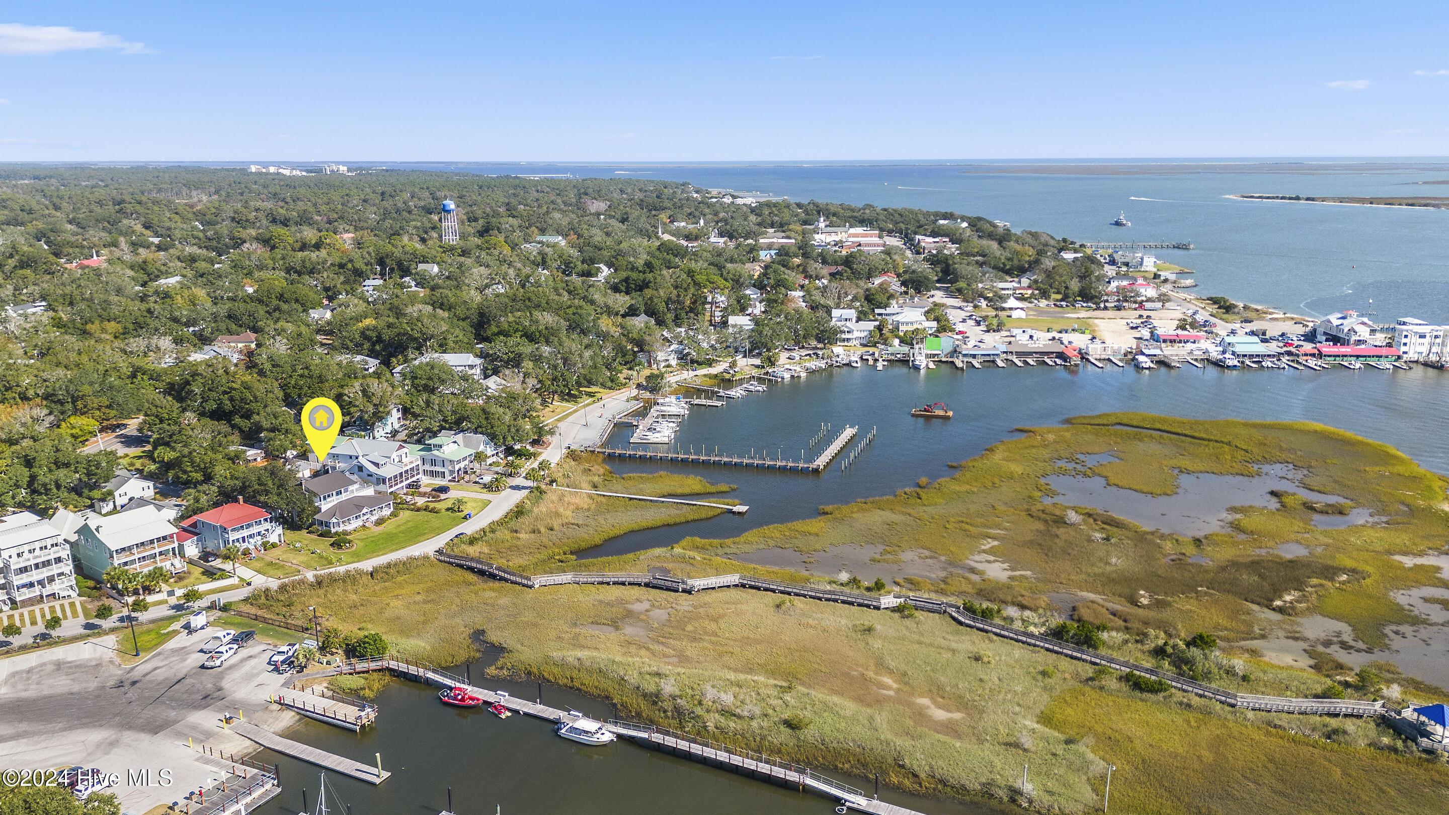 Image 4: 516 W. Brunswick St., Southport, N.C.