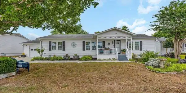 504 Capeside Drive