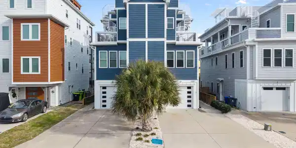 1209 Snapper Lane