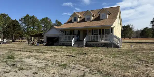 466 N Trotman Road