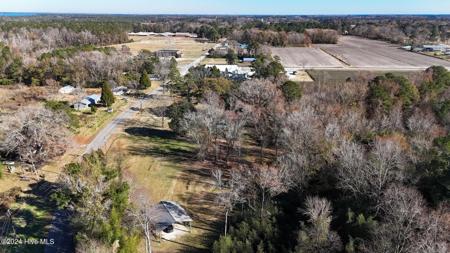 1247 Main St Ex Street