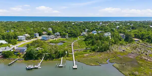 Image 2: 28-web-or-mls-DJI_20260519143343_0864_D