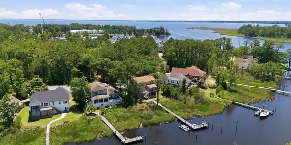 Image 4: Water View