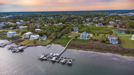 L15r Shipyard Lane