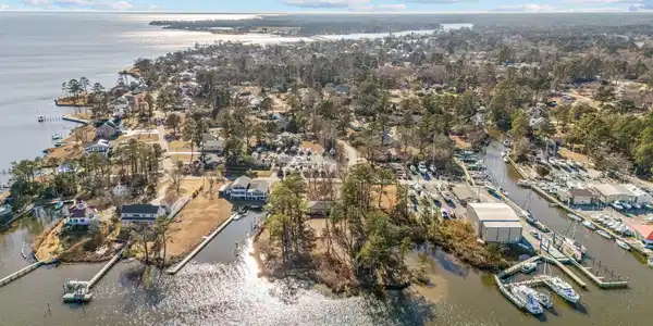 Image 3: 13-web-or-mls-DJI_20250221151951_0408_D