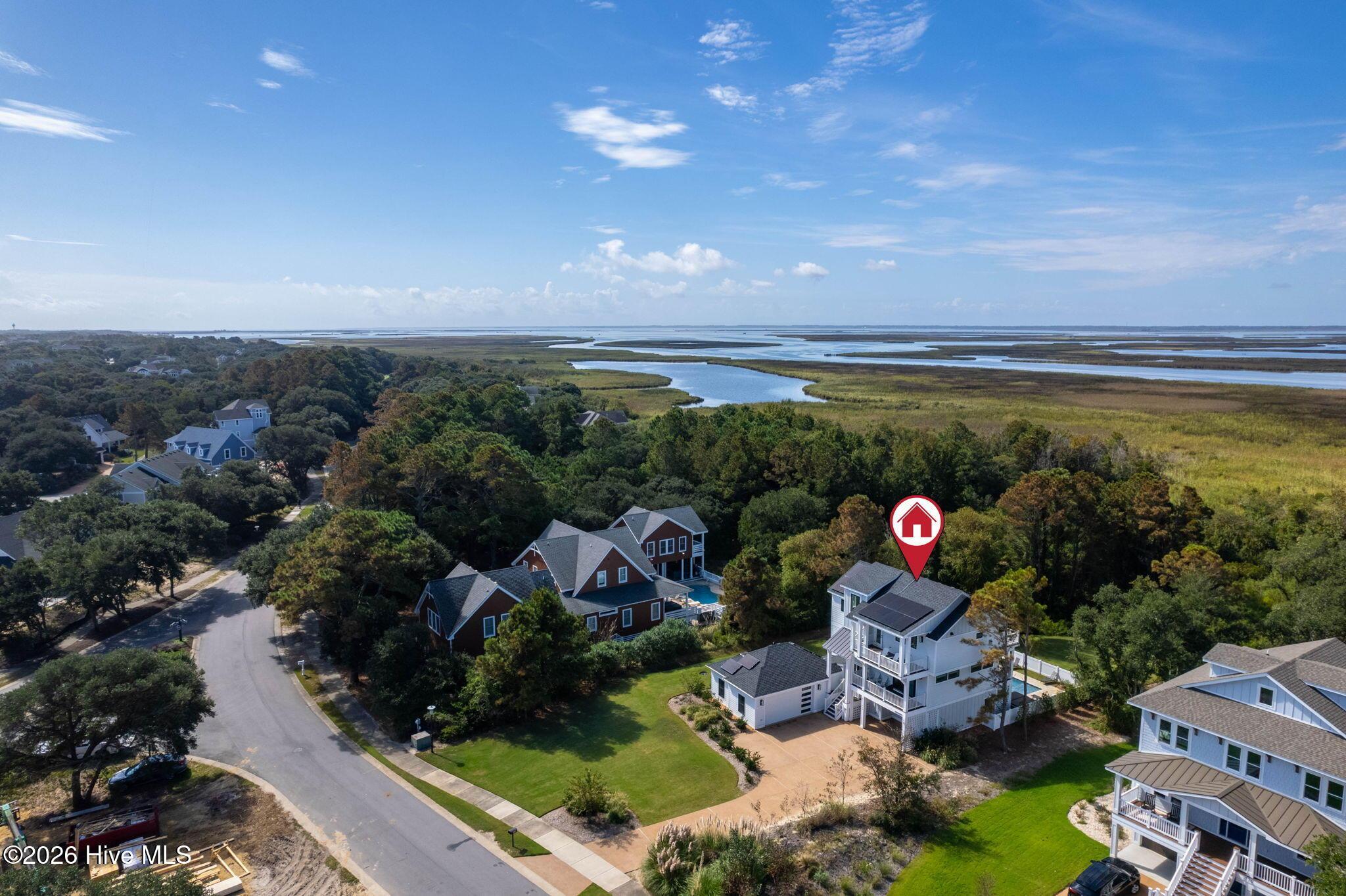 Image 3: 110-web-or-mls-768-Hunt-Club-Dr-Aerial-L
