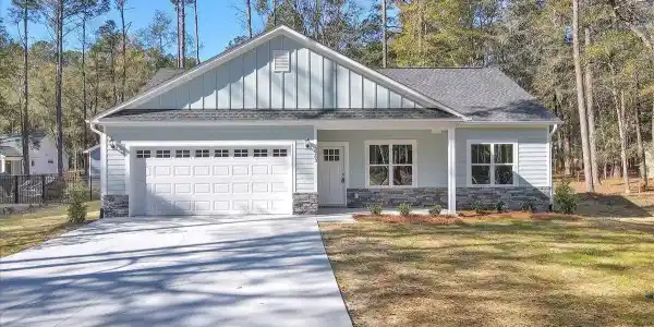 1048 Mcilwaine Drive SW