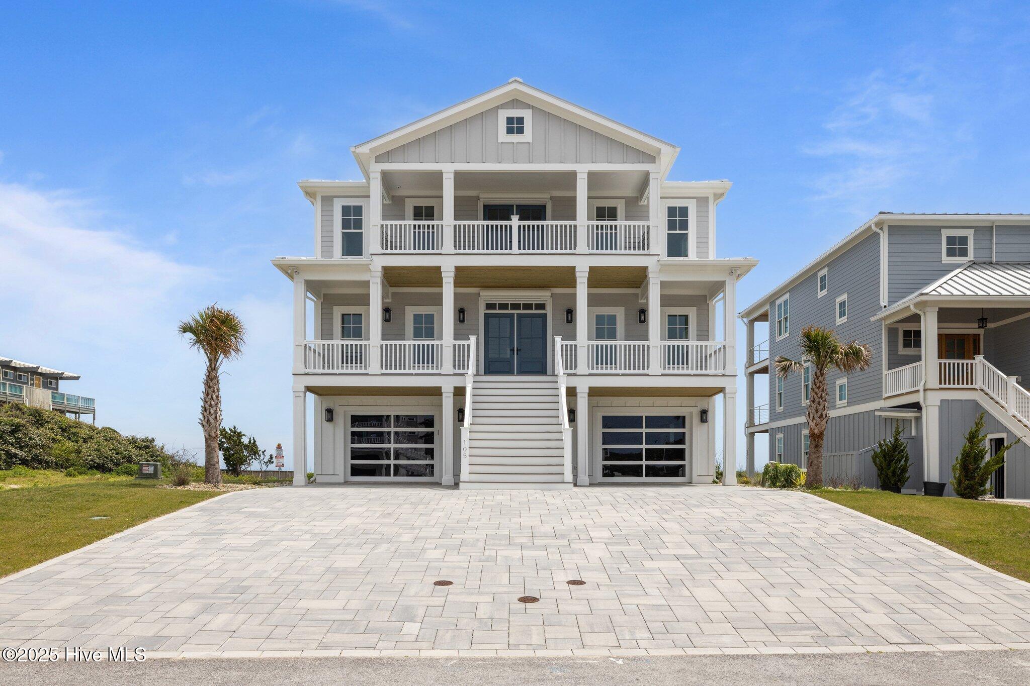 Image 1: 1-web-or-mls-1S3A5566