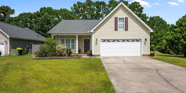 121 Blackheath Drive