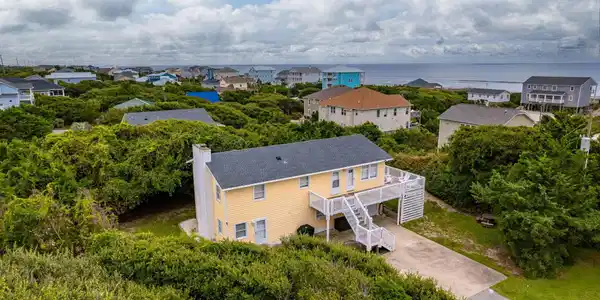 5600 Beach View Lane