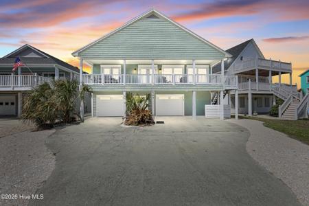465 Fort Fisher Boulevard N