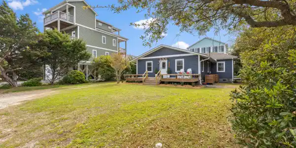 Image 4: GI - 1122 S Topsail Dr - Rental-3