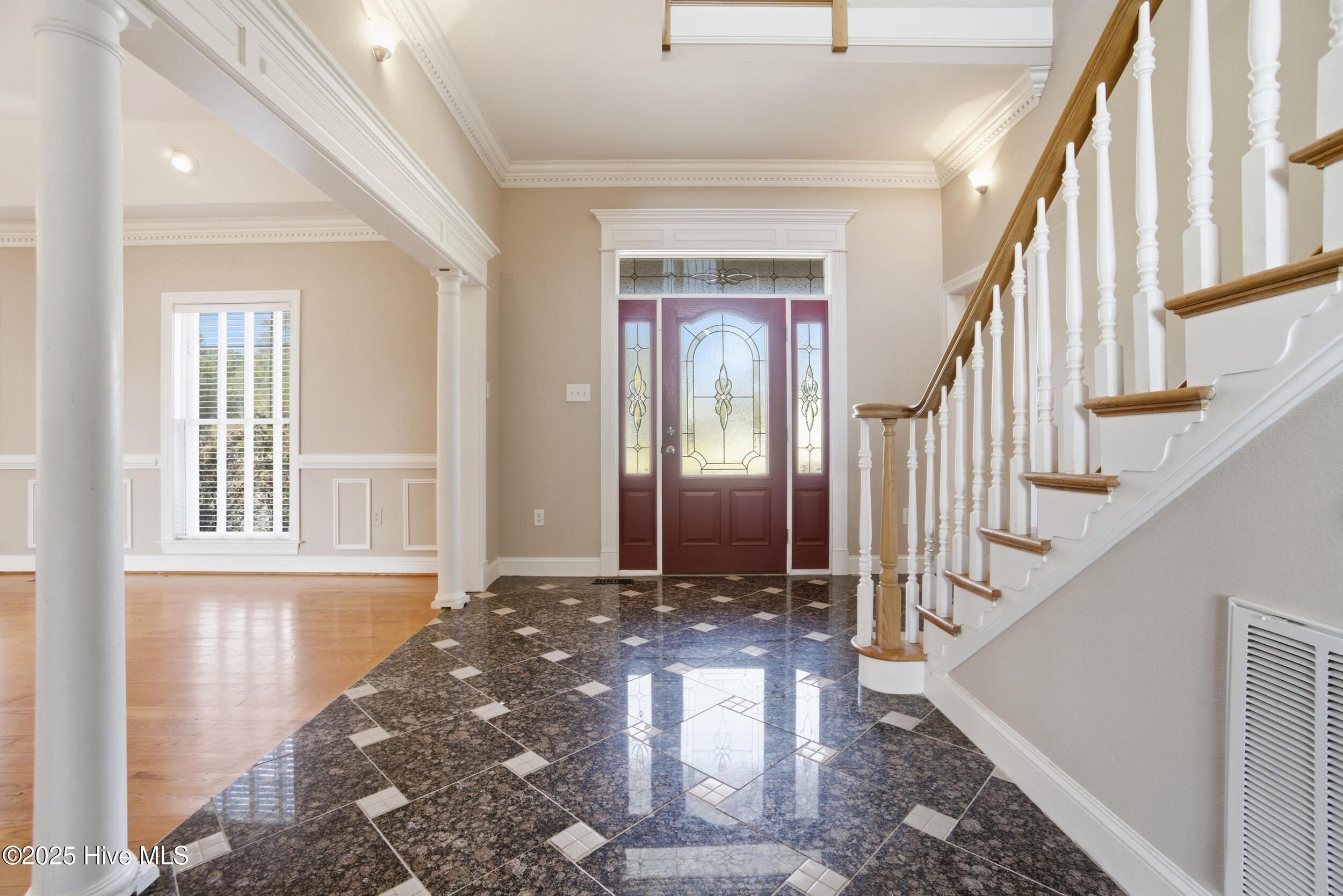 Image 4: DSC08498 (1)