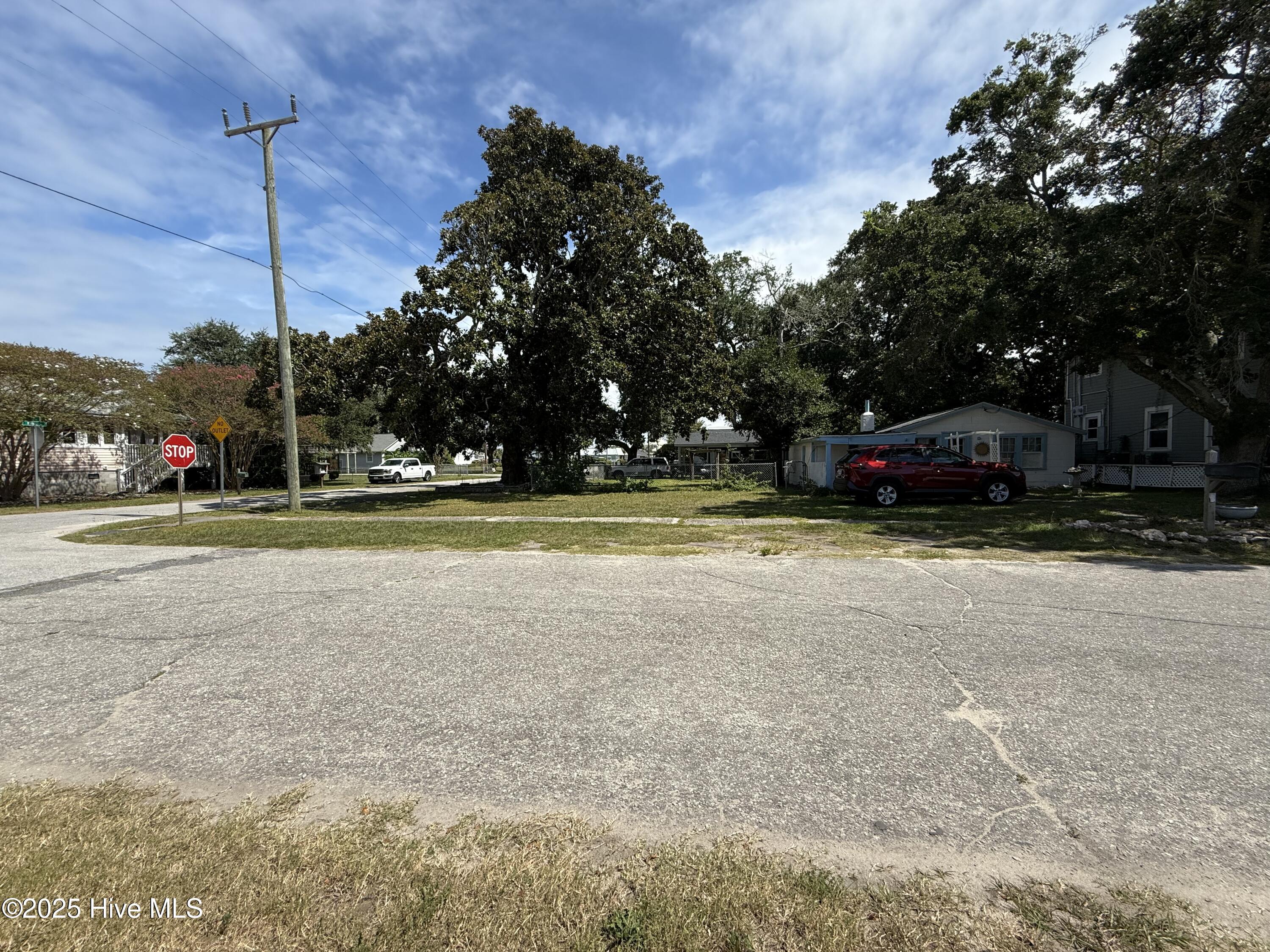 Image 2: 2253C5C7-7EE2-40CF-8EED-CD515D21B448