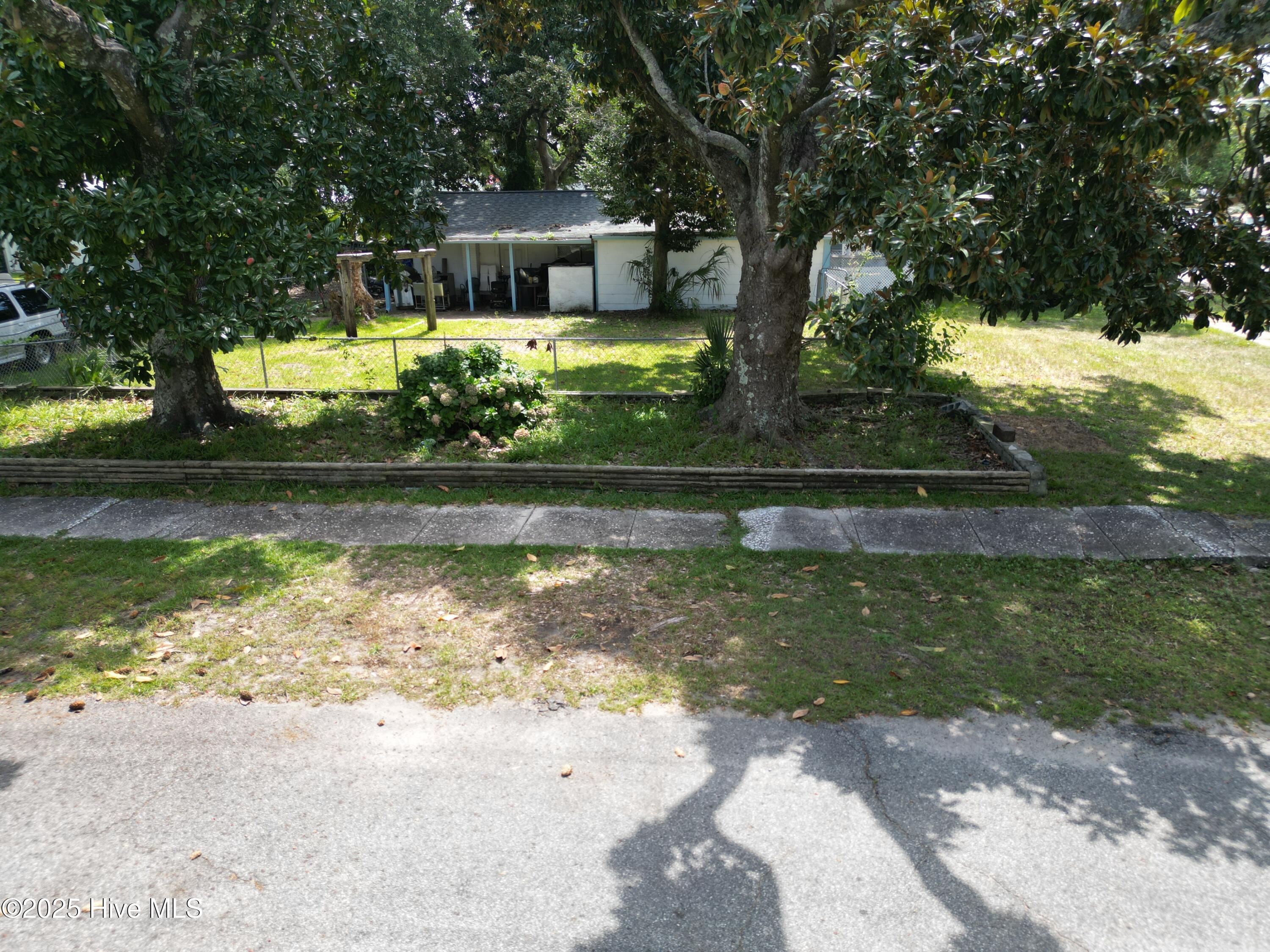 Image 3: E2143FA0-1AB9-42B6-A2BE-190944169531