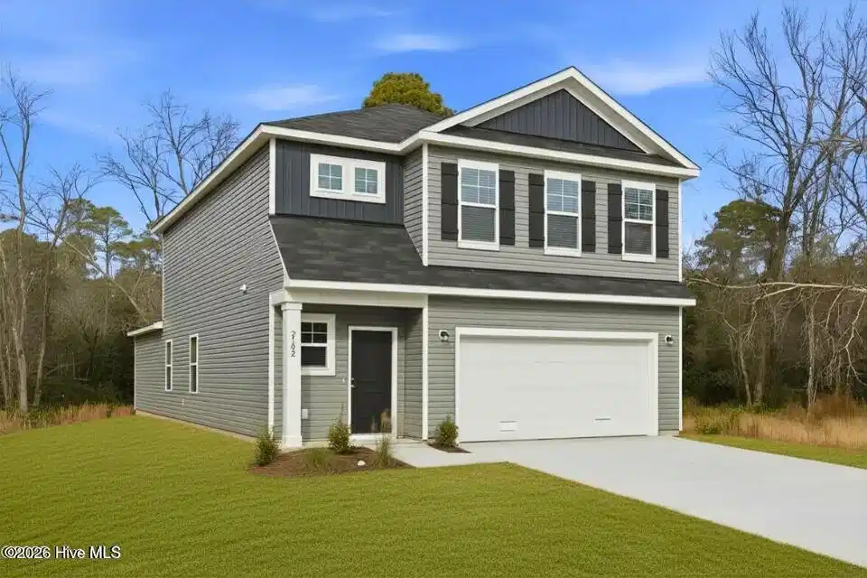 Image 1: 2102 carcara drive