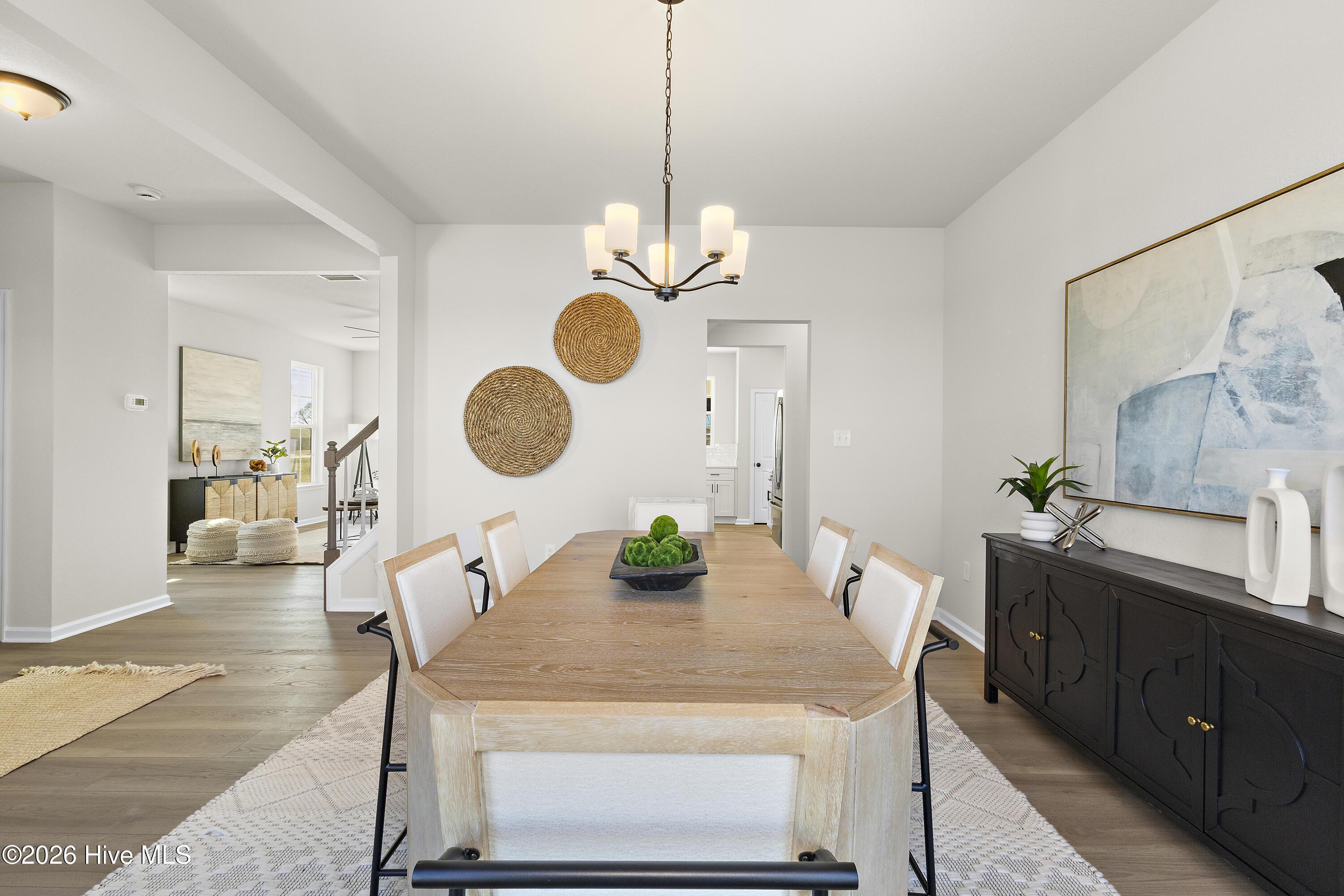 Image 4: 104 Gates Dr-7