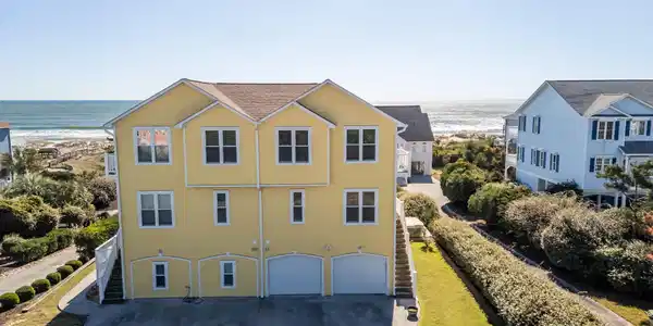 9911 Shipwreck Lane W