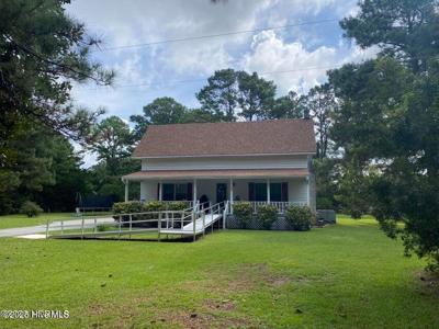 166 Lake Road