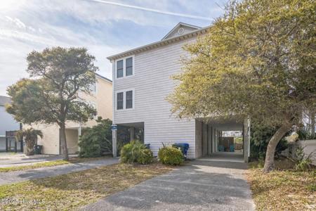 421 N New River Drive