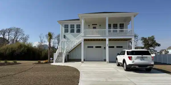 389 Coastline Circle