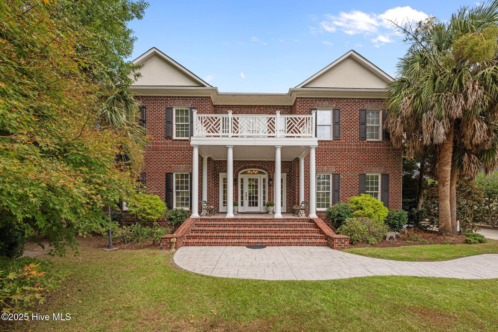 Image 2: 1-web-or-mls-DSC_8017