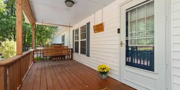 Image 4: Front Porch