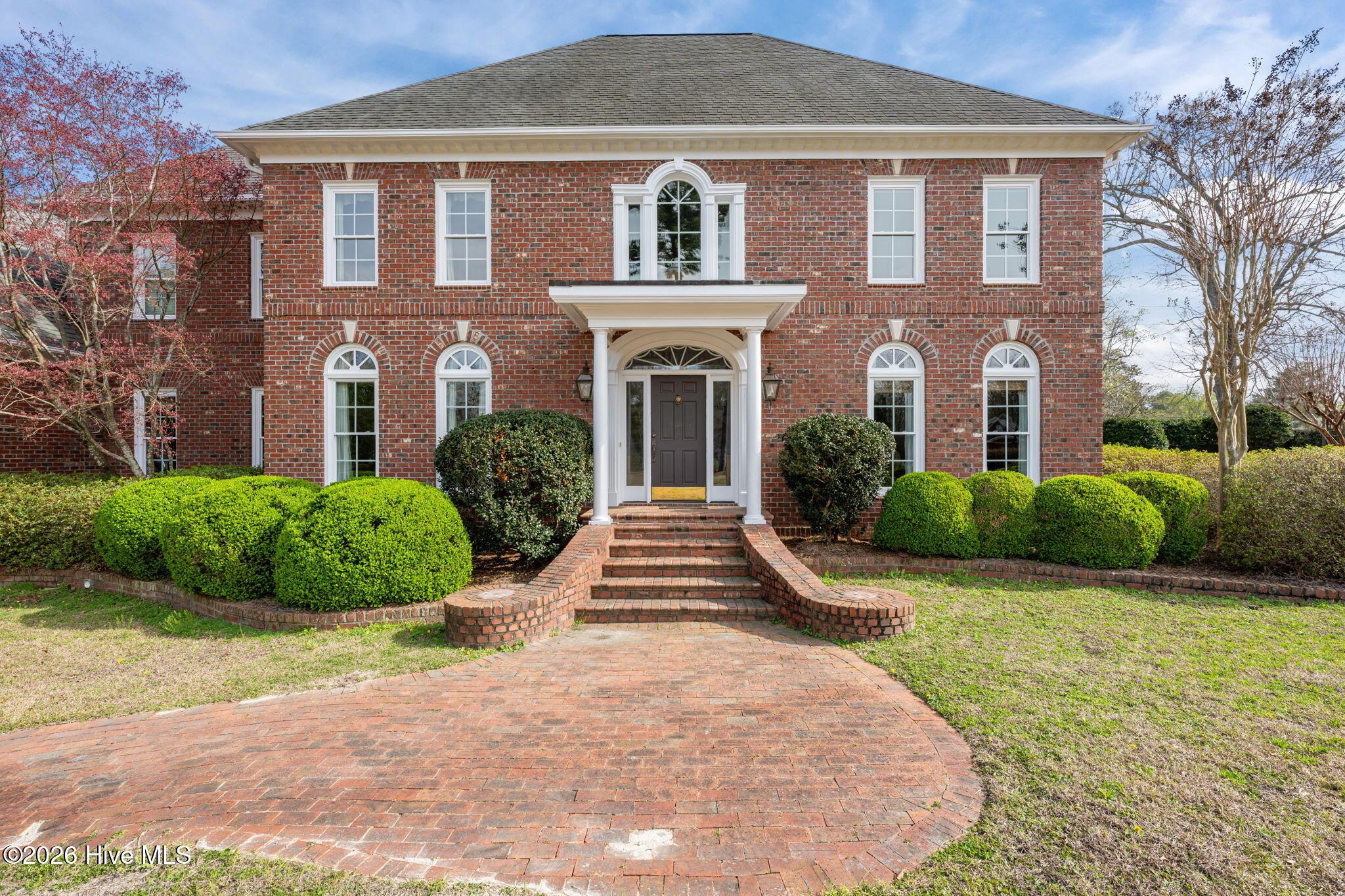 Image 2: 1-web-or-mls-DSC_5123