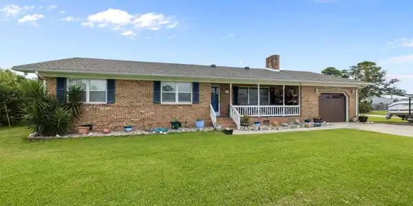 198 Mary Ella Road
