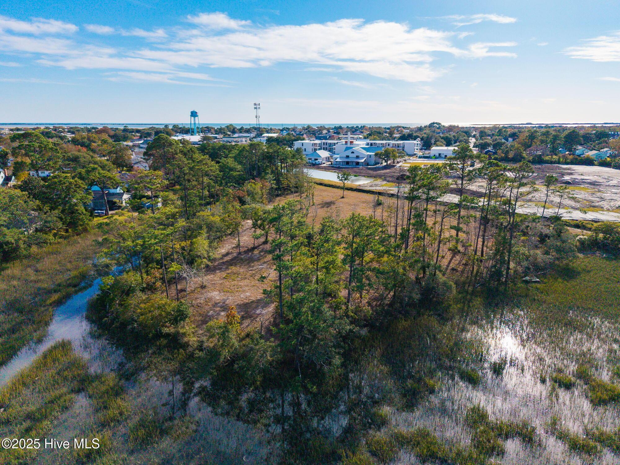 Image 3: 4-web-or-mls-chadwick-visuals-1-trestle-