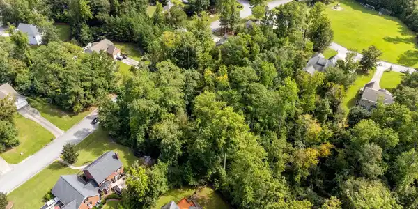 Image 2: 2-web-or-mls-DJI_0015