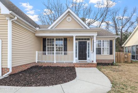 113 Sweet Briar Court
