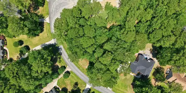 Image 2: 2-web-or-mls-DJI_20260518130128_0033_D