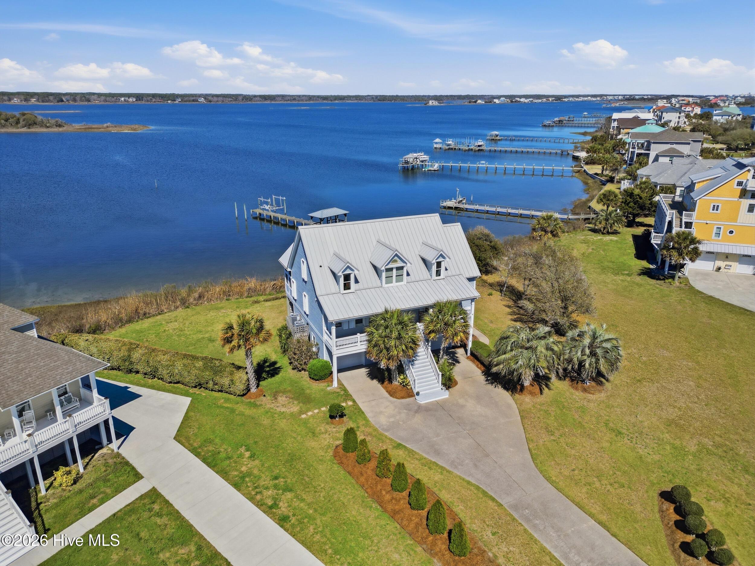 Image 4: 6_front left aerial