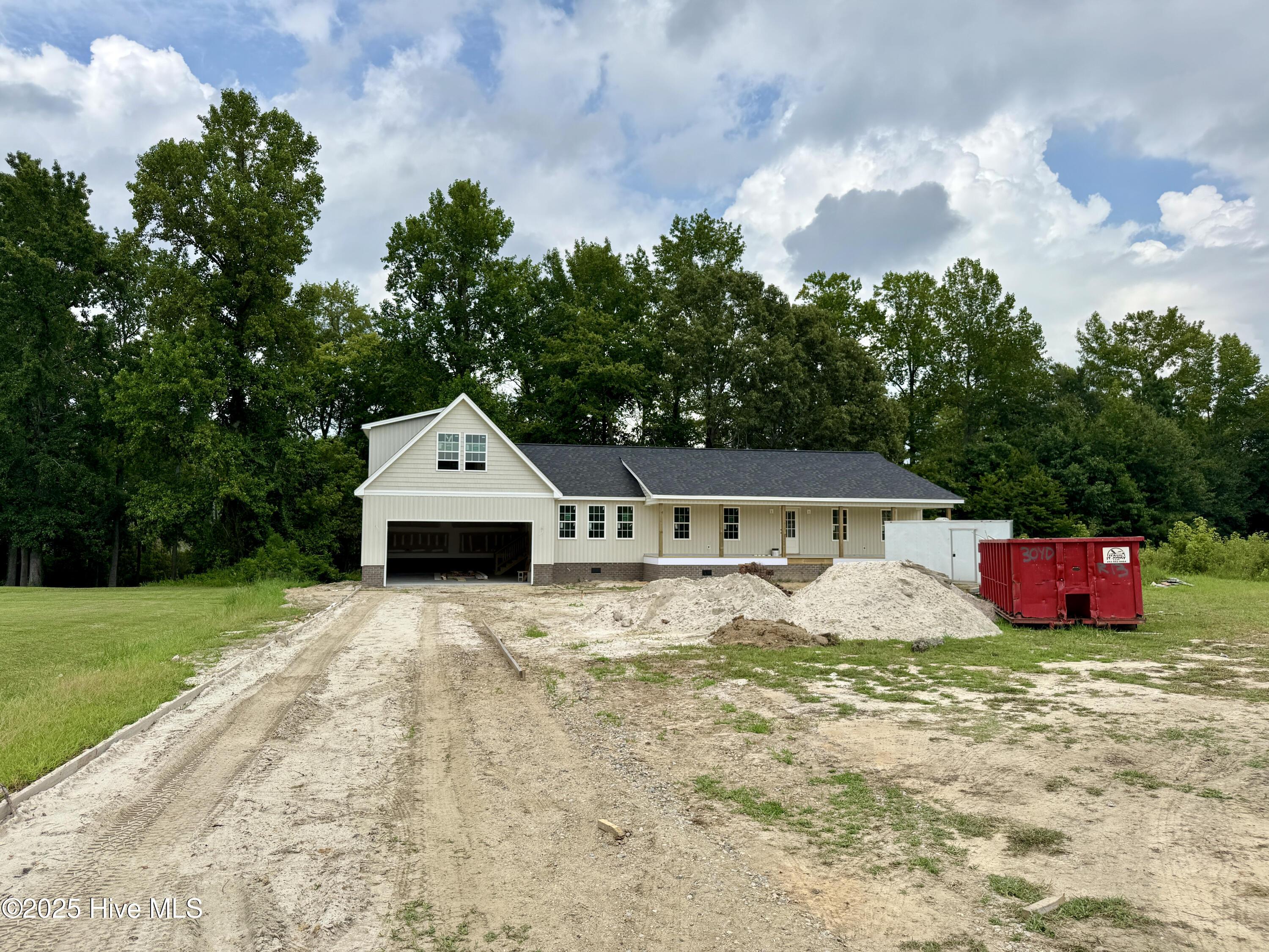 Image 4: 5D2F39B4-7948-46F5-8FED-97E035136EC4_1_2