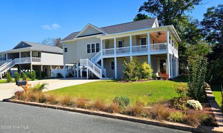 1955 Camelot Drive SW