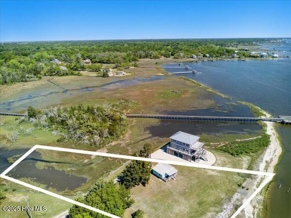 Image 4: photo 8 7663 Myrtle Grove Rd