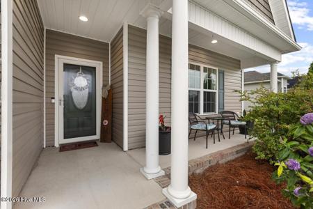 502 Bluff View Lane