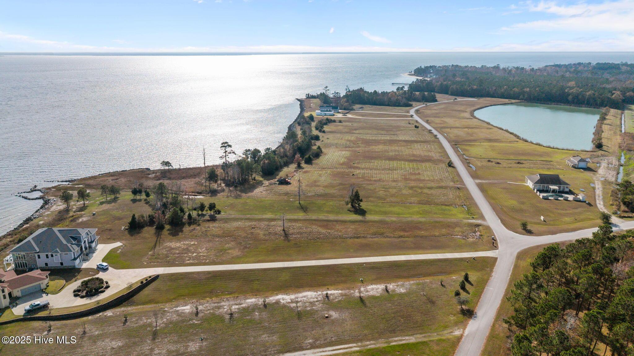 Image 4: 1-web-or-mls-DJI_20251126115557_0191_D