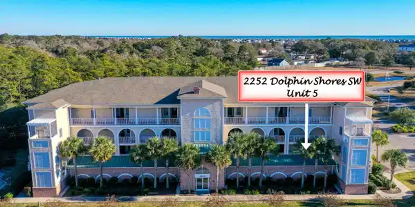 2252 Dolphin Shores Drive SW Unit 5
