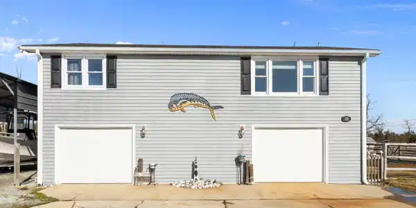 112 Croaker Street