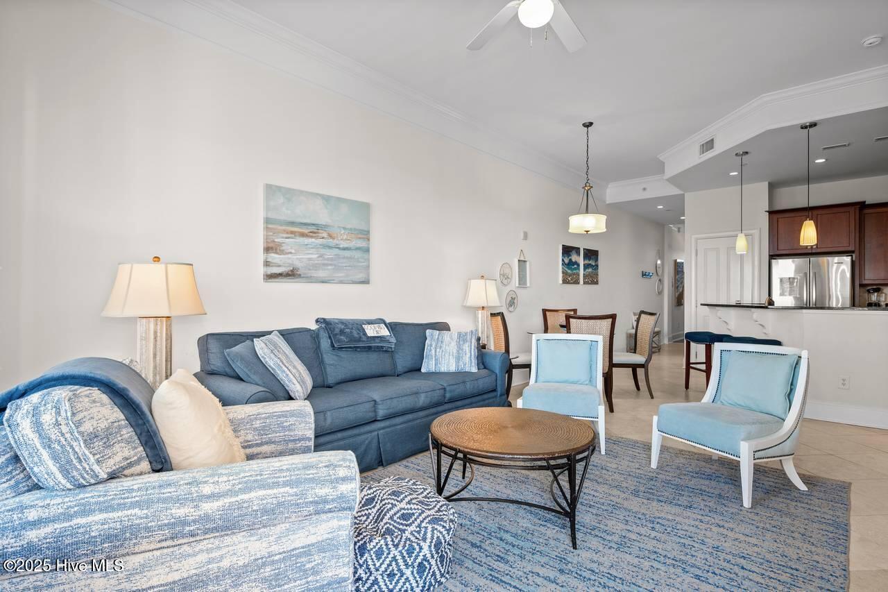 Image 4: GVE1 living rm 3